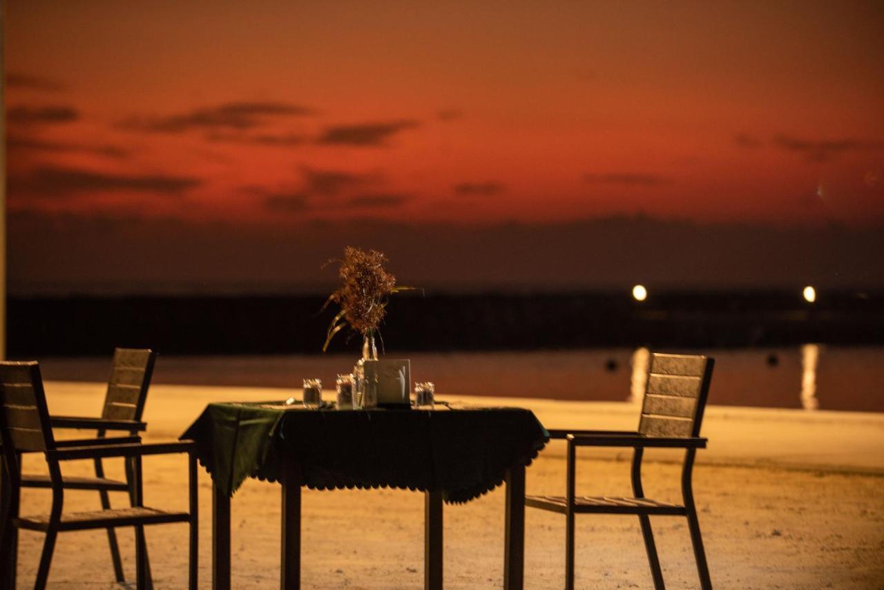 Ocean Lilly Inn Hangnaameedhoo Extérieur photo